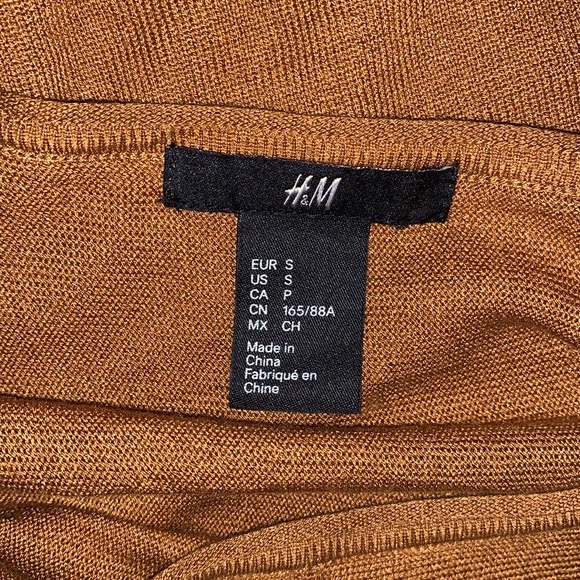 Mustard H&M long sleeve top - Picture 3 of 3